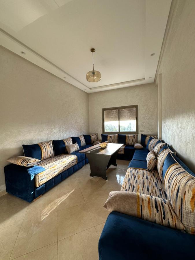 Апартаменти Apparemment De Luxe Бузніка Екстер'єр фото