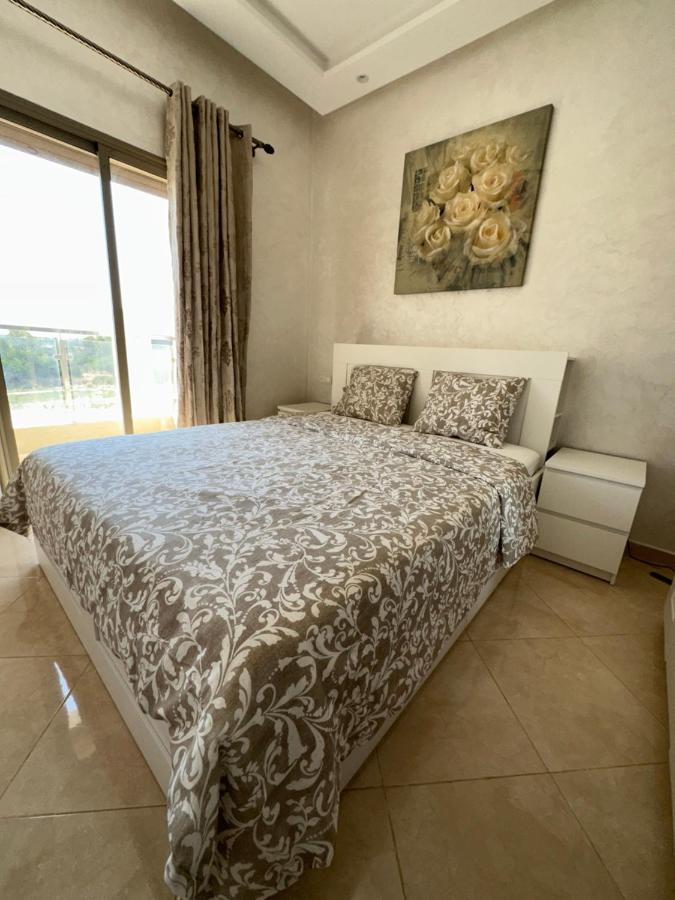 Апартаменти Apparemment De Luxe Бузніка Екстер'єр фото