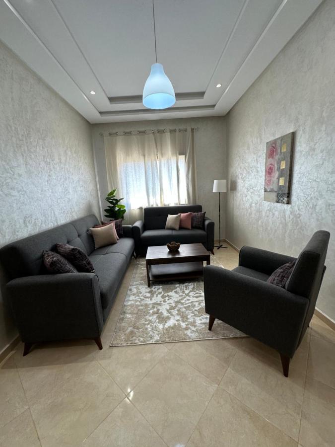 Апартаменти Apparemment De Luxe Бузніка Екстер'єр фото
